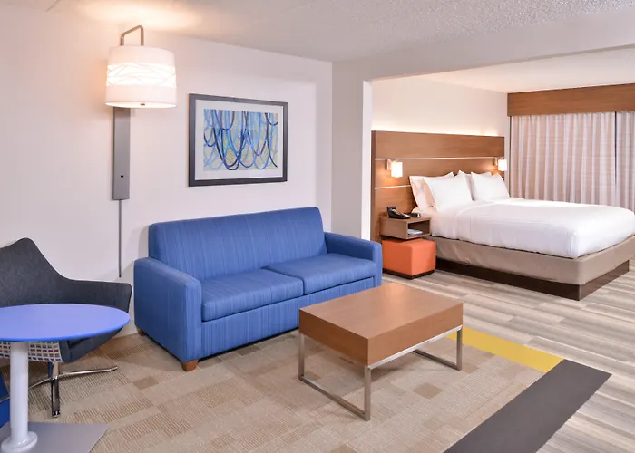 Holiday Inn Express & Suites Indianapolis Dtn-Conv Ctr Area By Ihg