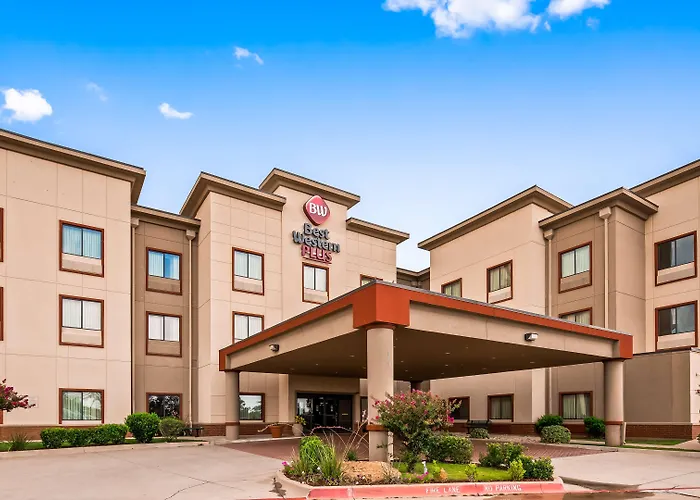 Best Western Plus Texoma Hotel & Suites