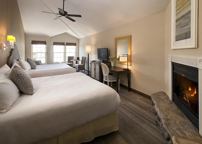 Cottage Inn By The Sea