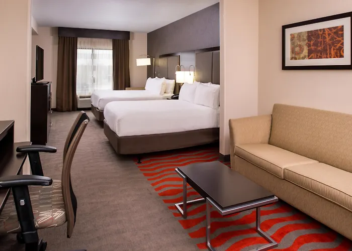 Holiday Inn Express & Suites Monroe By Ihg