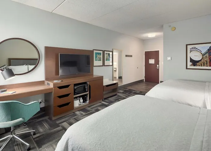 Hampton Inn Louisville Northeast