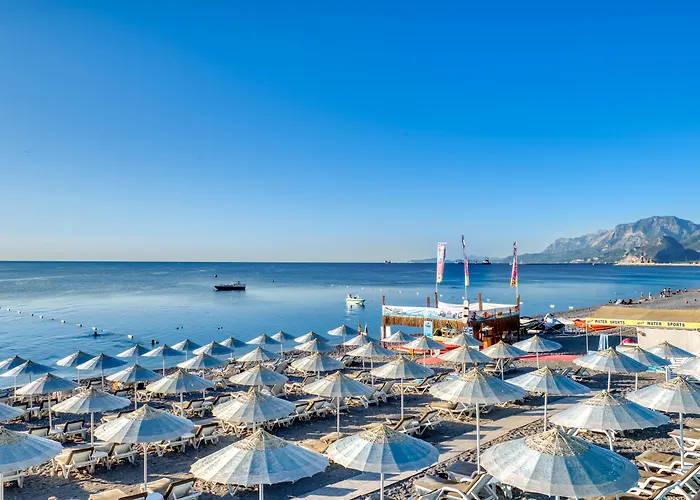 Porto Bello Hotel Resort & Spa