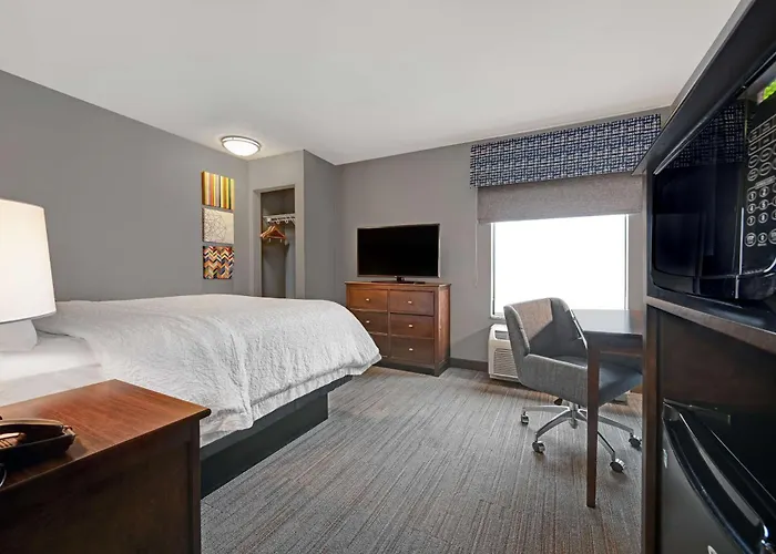 Hampton Inn Farmington