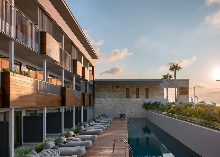 Ikones Seafront Luxury Suites (Adults Only) Rethymno