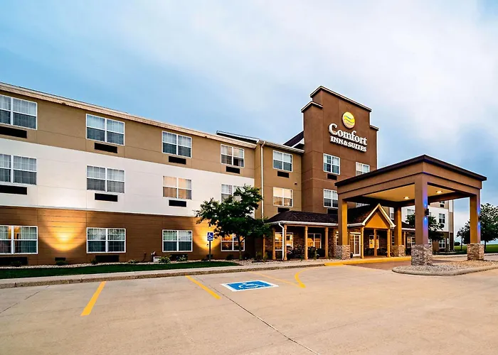 Comfort Inn & Suites Independence