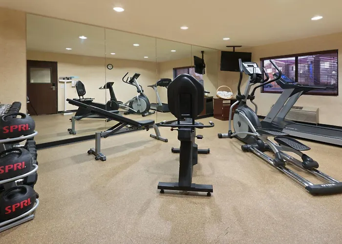 Holiday Inn Express Show Low By Ihg
