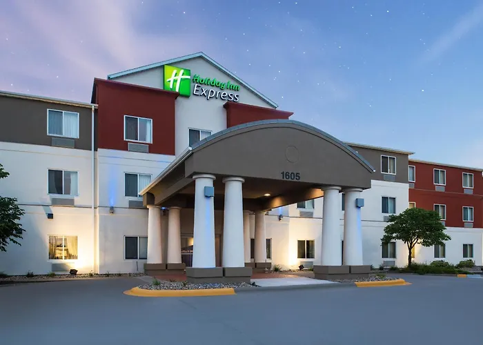 Holiday Inn Express Hotel & Suites Burlington By Ihg