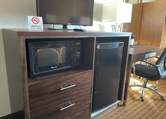 Super 8 By Wyndham Ketchikan