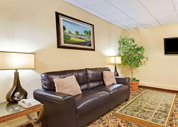 Ramada By Wyndham Kittery