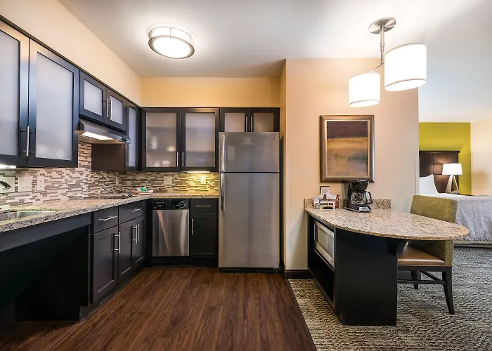 Staybridge Suites Eau Claire - Altoona By Ihg