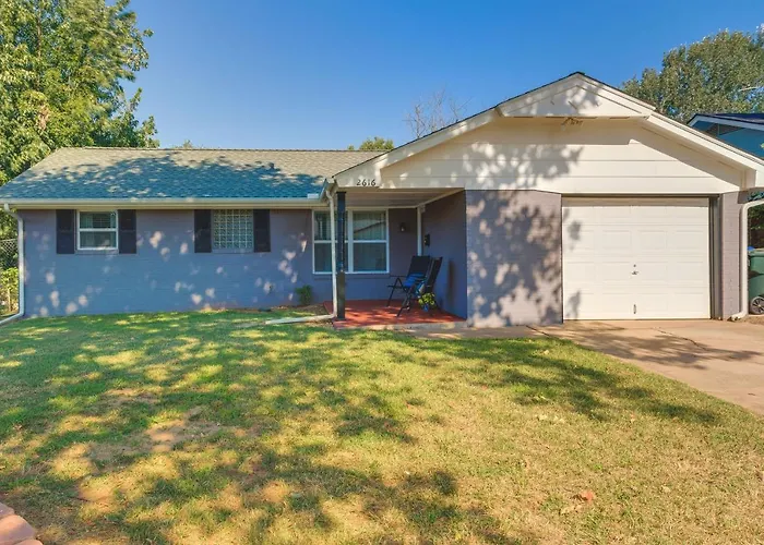 Cozy Norman Home: 4 Mi To Oklahoma University!
