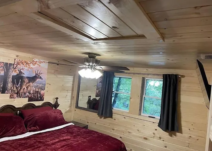 Creekside 3 Bedroom 2 Bath Cabin On Private Creek