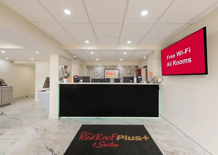Red Roof Inn Plus & Suites Virginia Beach - Seaside