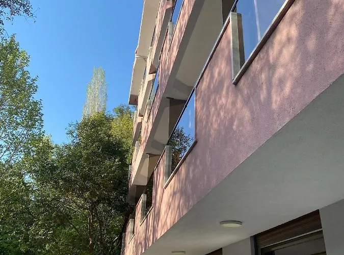 Yuvarlakcay Cinar Butik Otel