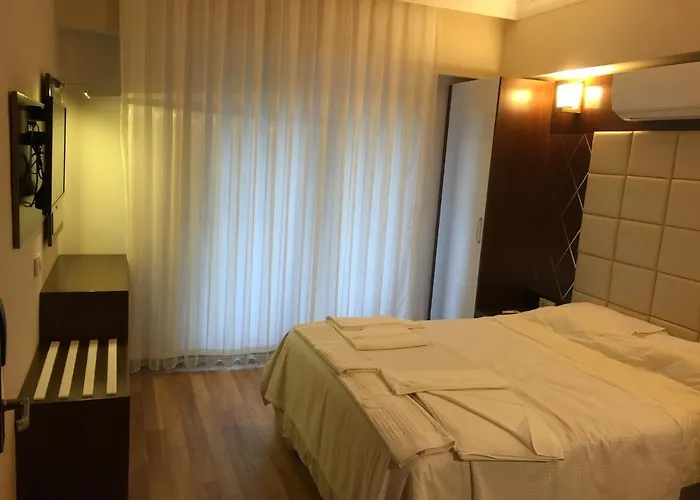 Yuvarlakcay Cinar Butik Otel