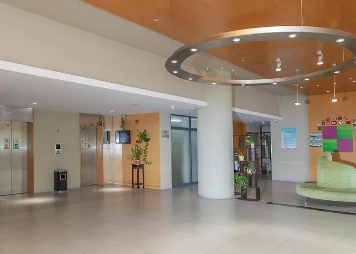 Jinjiang Inn Zhenjiang Suzhou University Suning Plaza