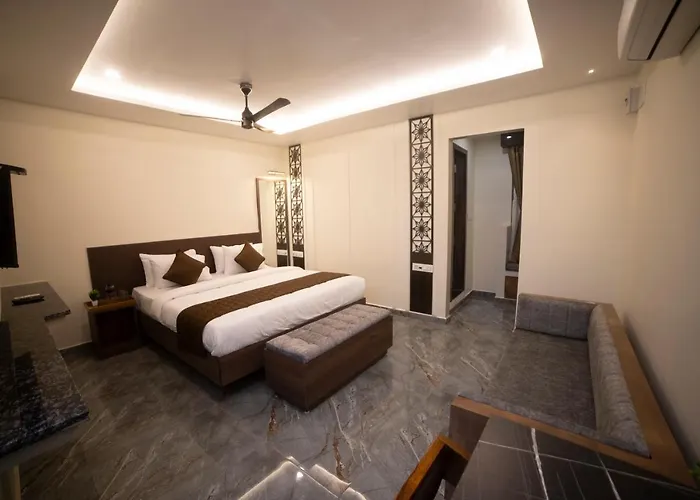 Murali Krishna Apart Hotel