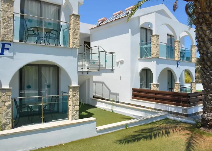 Latchi Escape Hotel And Suites