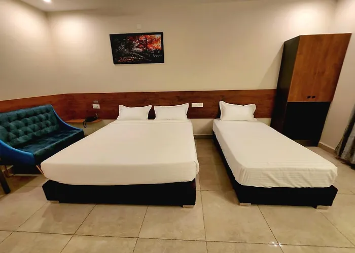 Hotel Park Varaahi