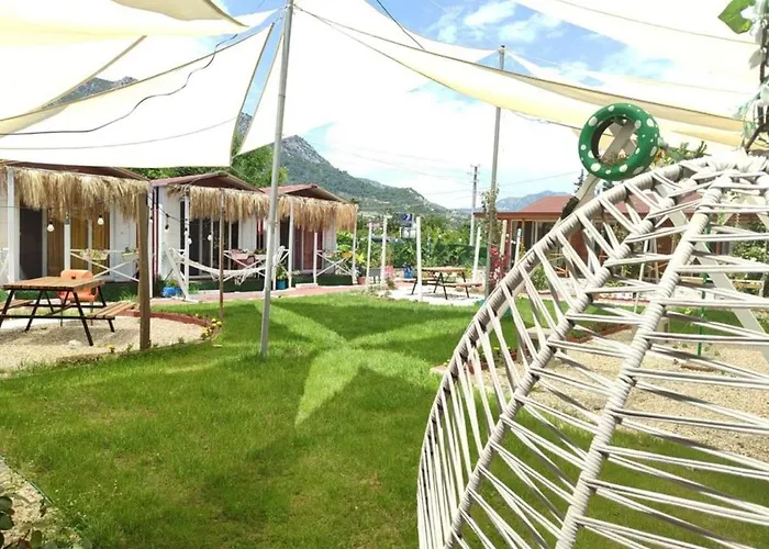 Zeyos Lodge Hotel&Restaurant
