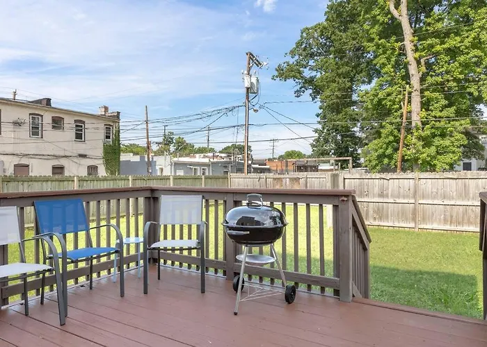 Spacious, Vibrant Home 'N Central Richmond, Va!