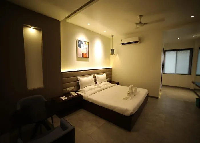 Hotel Midland, Nanded