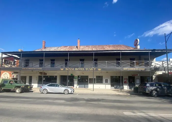 Royal Hotel