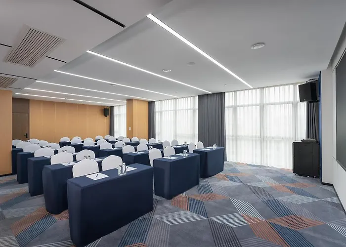 Nanning Convention & Exhibition Center Lula Hotel