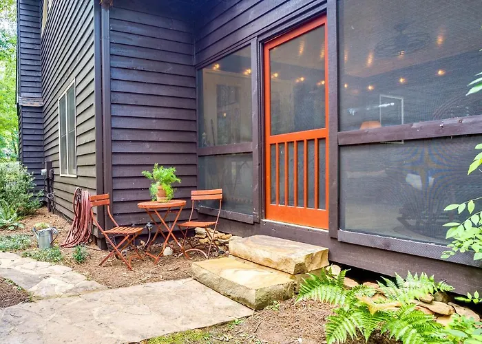 Dog-Friendly Dahlonega Home W/ Private Fire Pit!