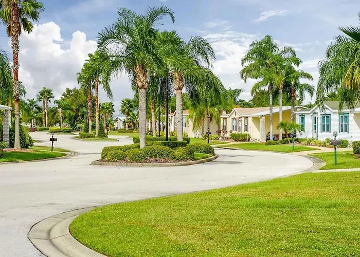 Palm Key Oasis - Close To Attractions