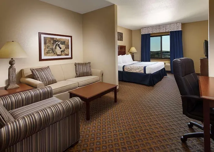 Roosevelt Grand Dakota. Surestay Collection By Best Western