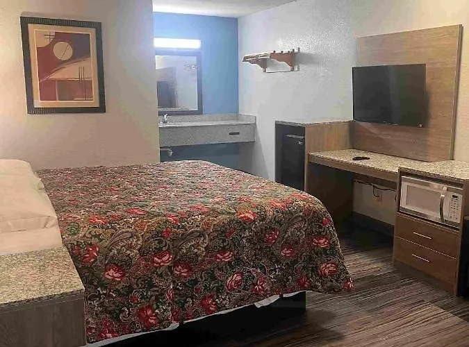 Fairbridge Inn & Suites