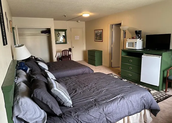 The Kenai Inn