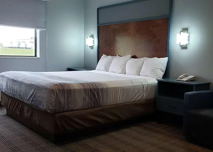 Americinn Mauston