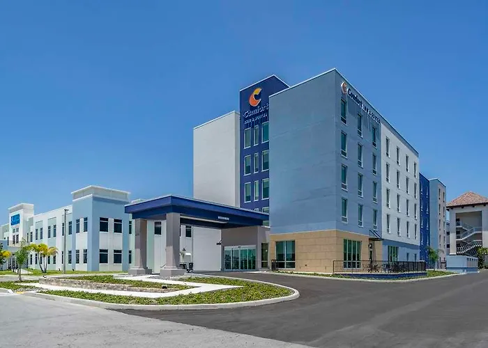 Comfort Inn & Suites New Port Richey Downtown District