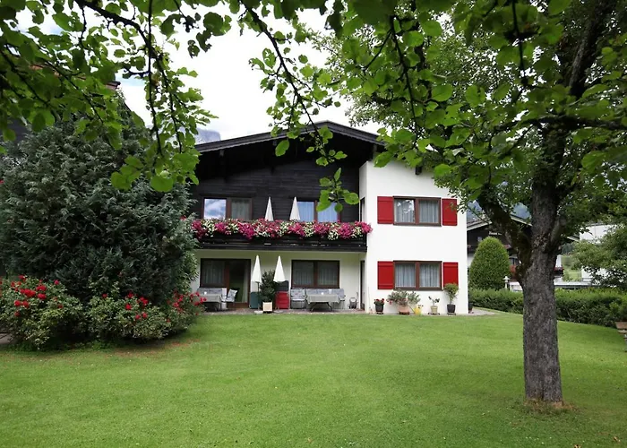Haus Hager - Maria Hager