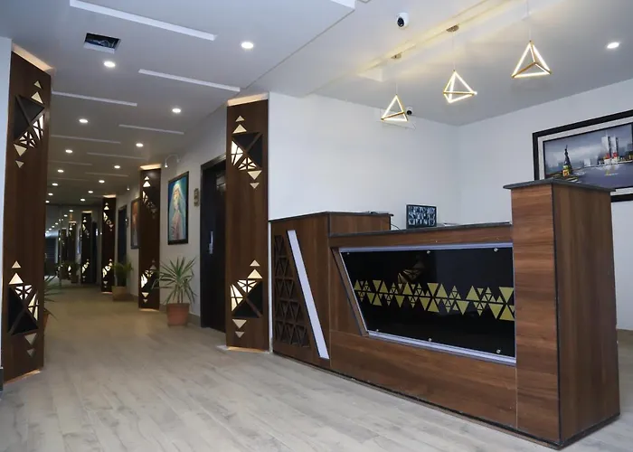 Grand Hotel Quetta