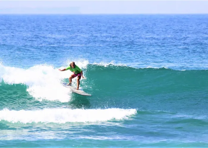 Ohana Surf Guest House