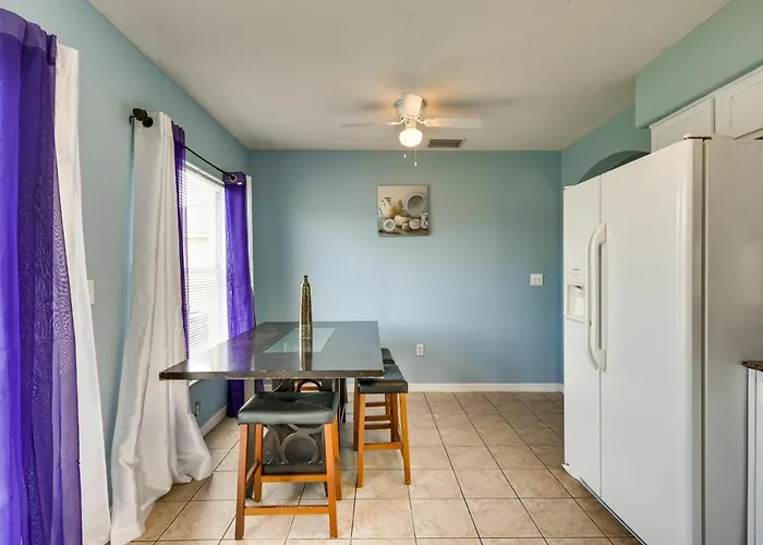 2 Mi To Epperson Lagoon: Home W/ Private Yard