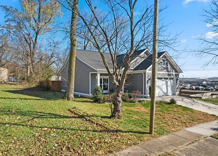 Newly Renovated Home Near Derby