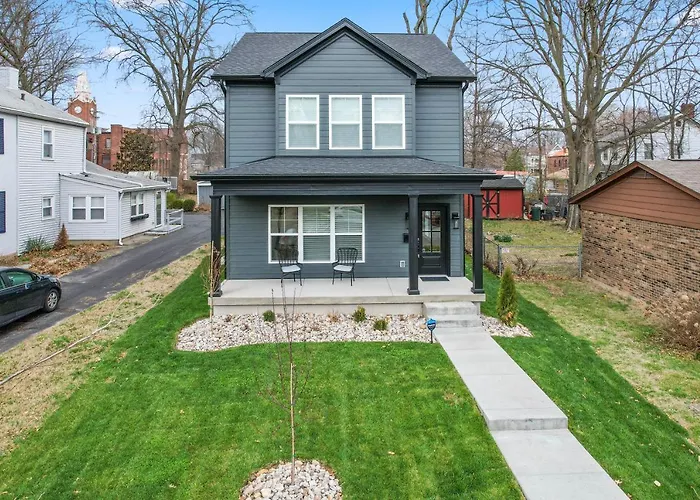 Sunny & Modern Derby House