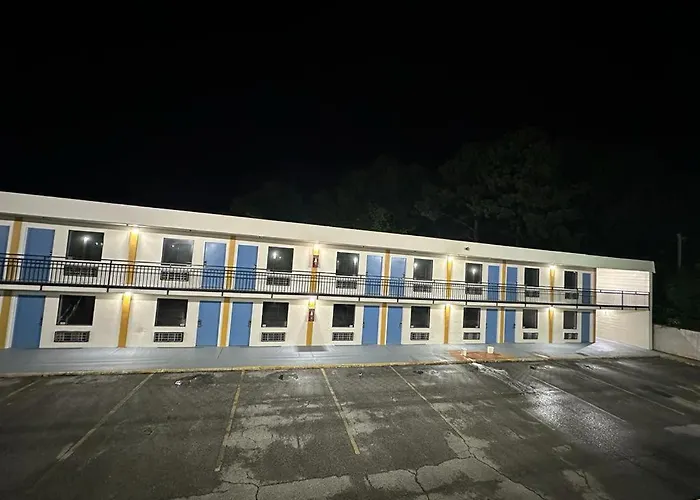 Lanett Inn