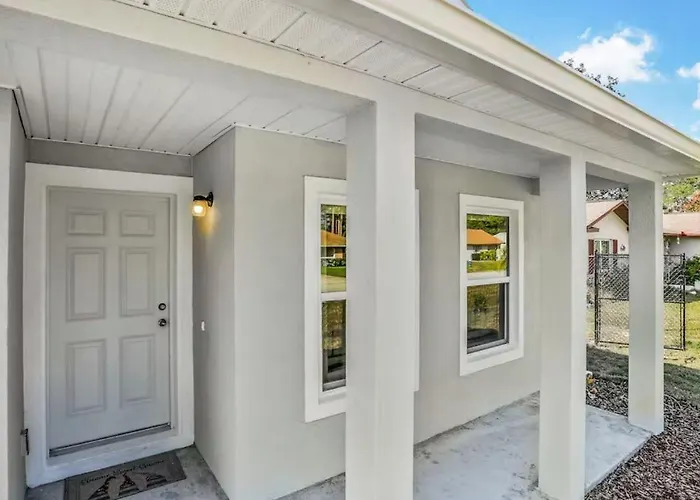 Beautiful Bracken Ln Bungalow