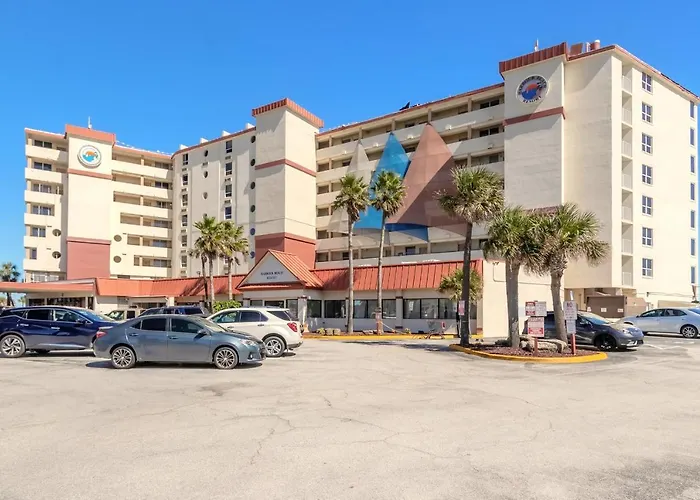 Direct Oceanfront Condo, Daytona Beach, Sleeps 4 - With Pool