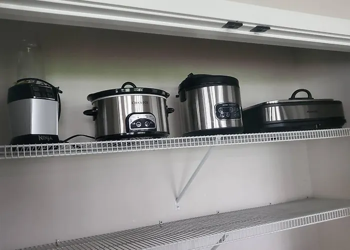 Family Fun! Gorgeous North Idaho Home W/Tesla Charge : Prairie Inn