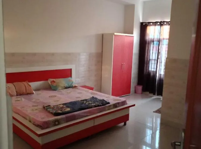 Hotel O Parmar Palace