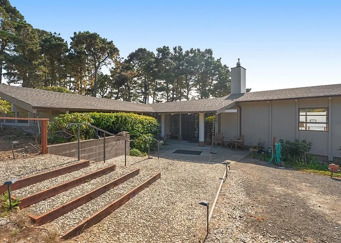 Rosemary'S Retreat