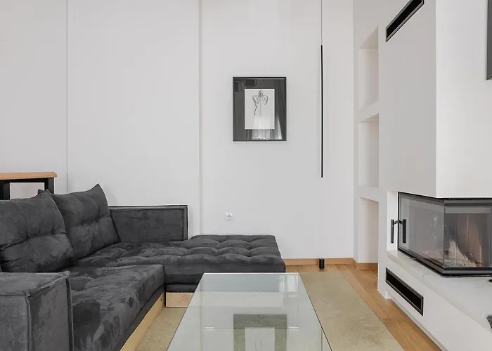 Petrou Suites