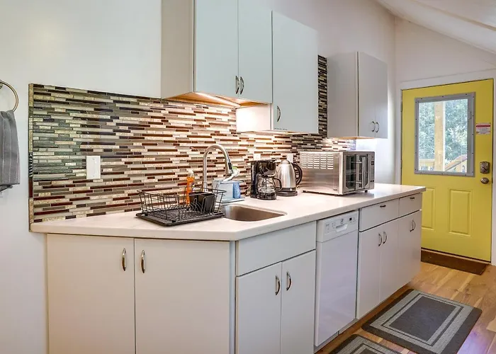 Winter Haven Apt: 1 Mi To Polk State College!
