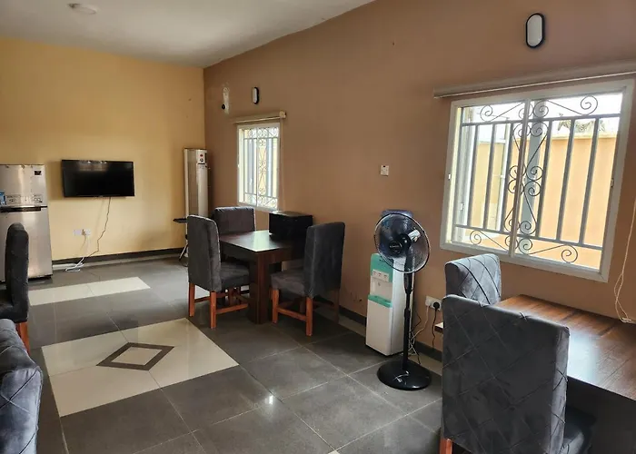 See Good Guest House Enimarire